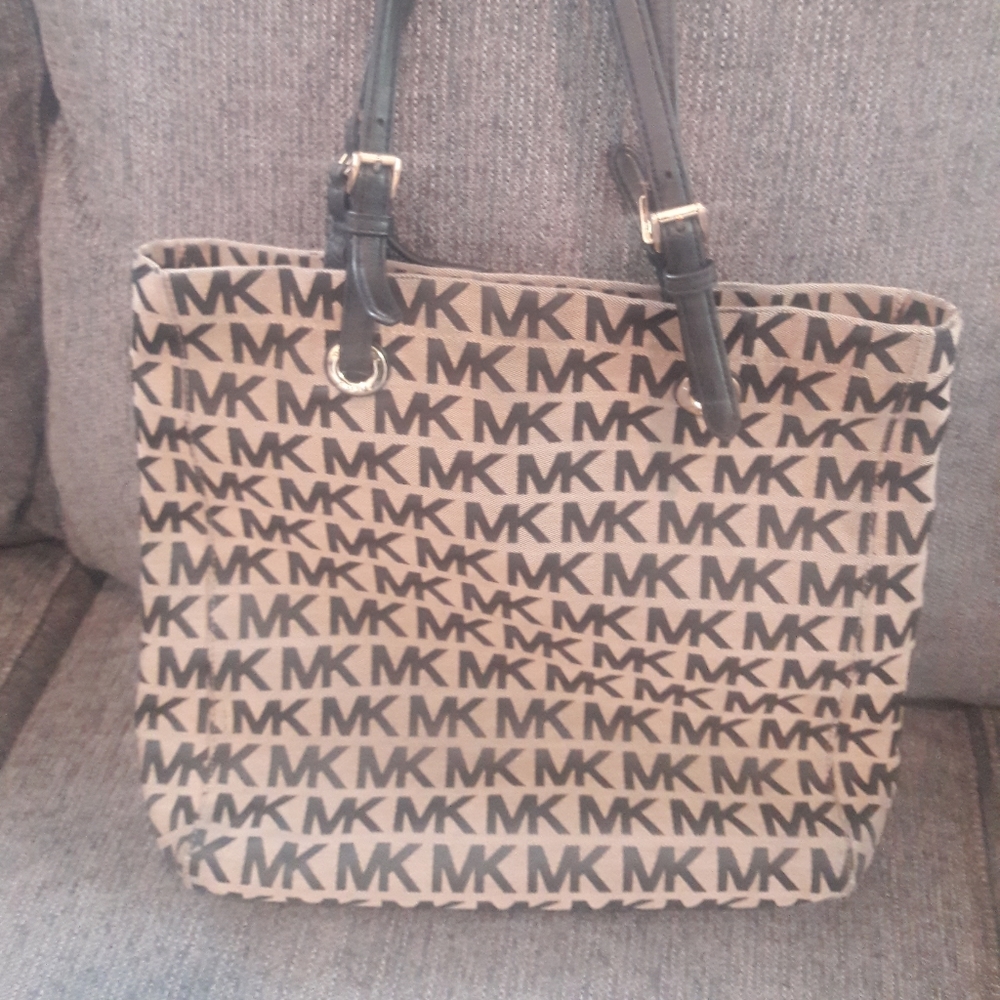 Michael Kors Tote
